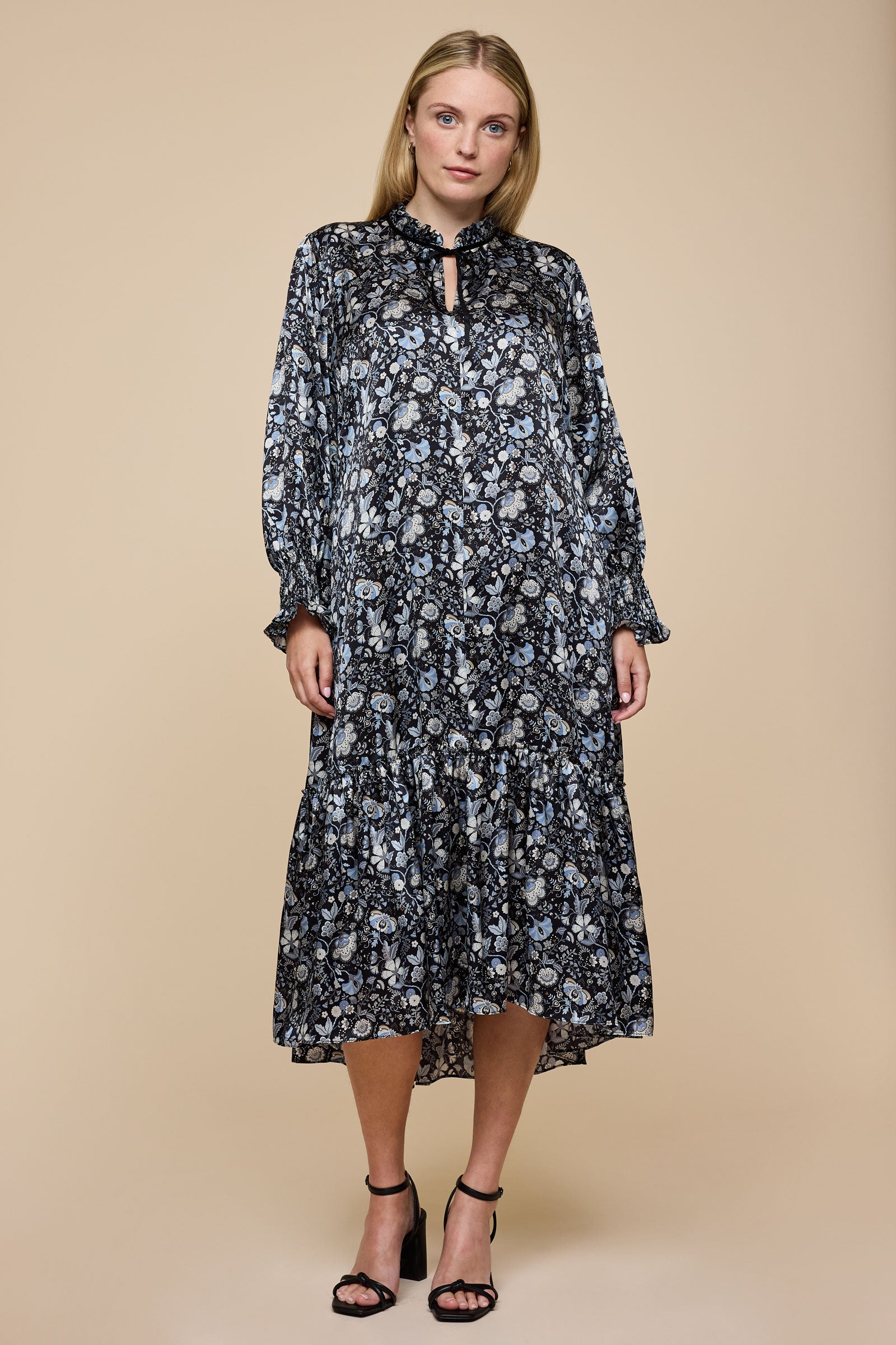 Mabelle Hall Black Silk Midi Dress Plus-size THE HOUR unbelted