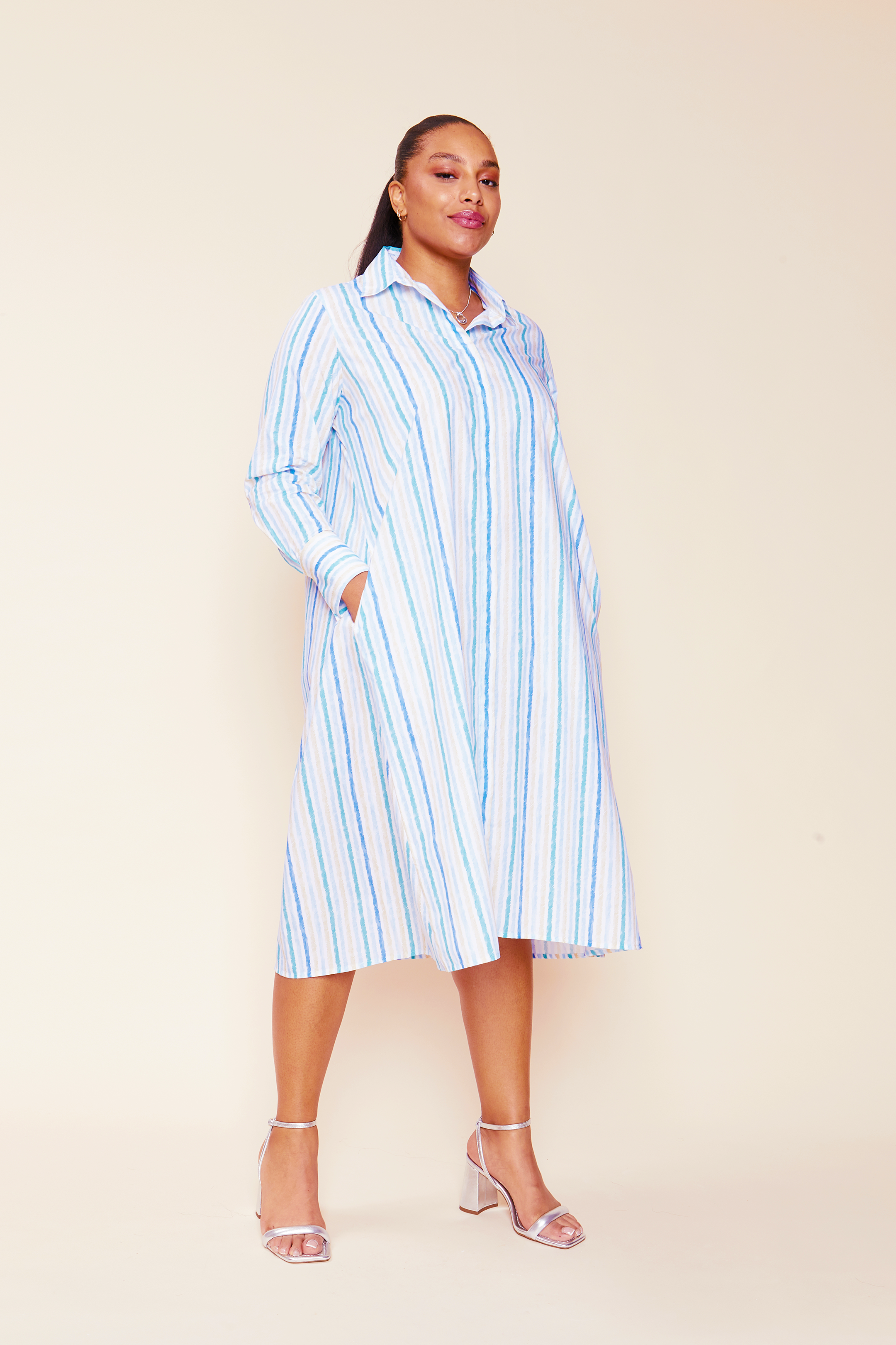 Plus-size Striped Cotton-poplin Shirt Dress  is made from luxurious Italian cotton poplin in A-line shape, unbelted The Hour