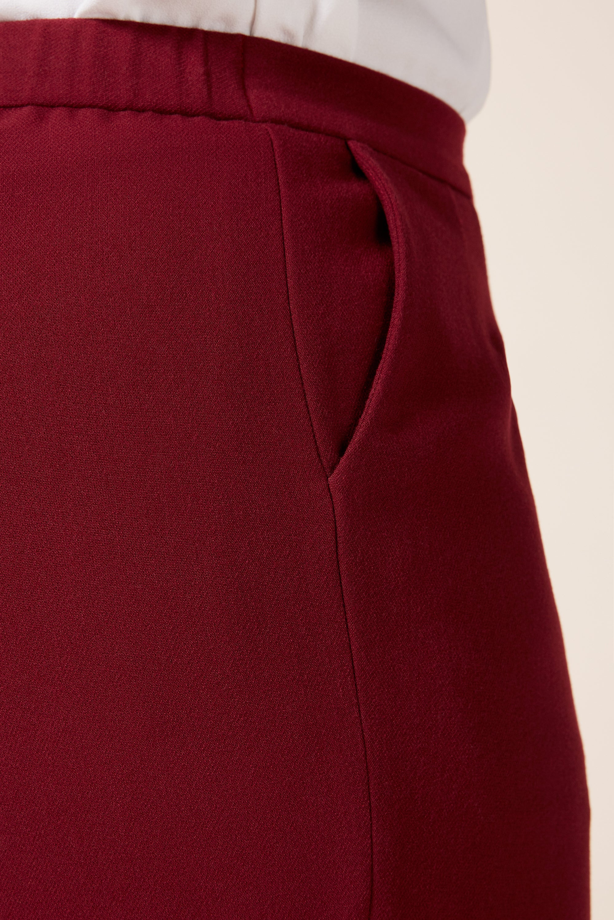 Plus size Burgundy Full-Length High-Waist Trousers with Straight Leg Cut