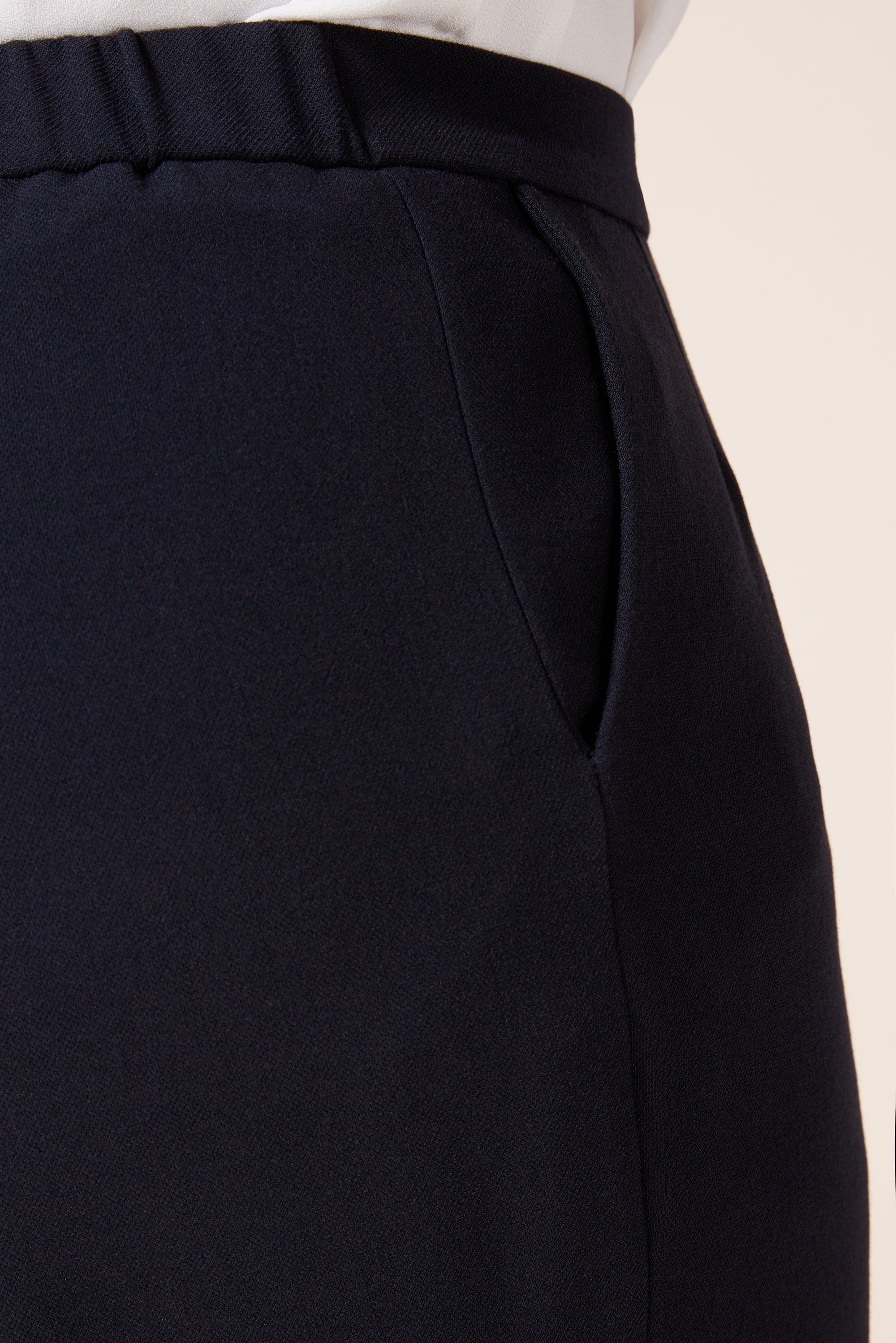 Plus size Navy High-Waist  Cropped Pants with Straight Leg Cut