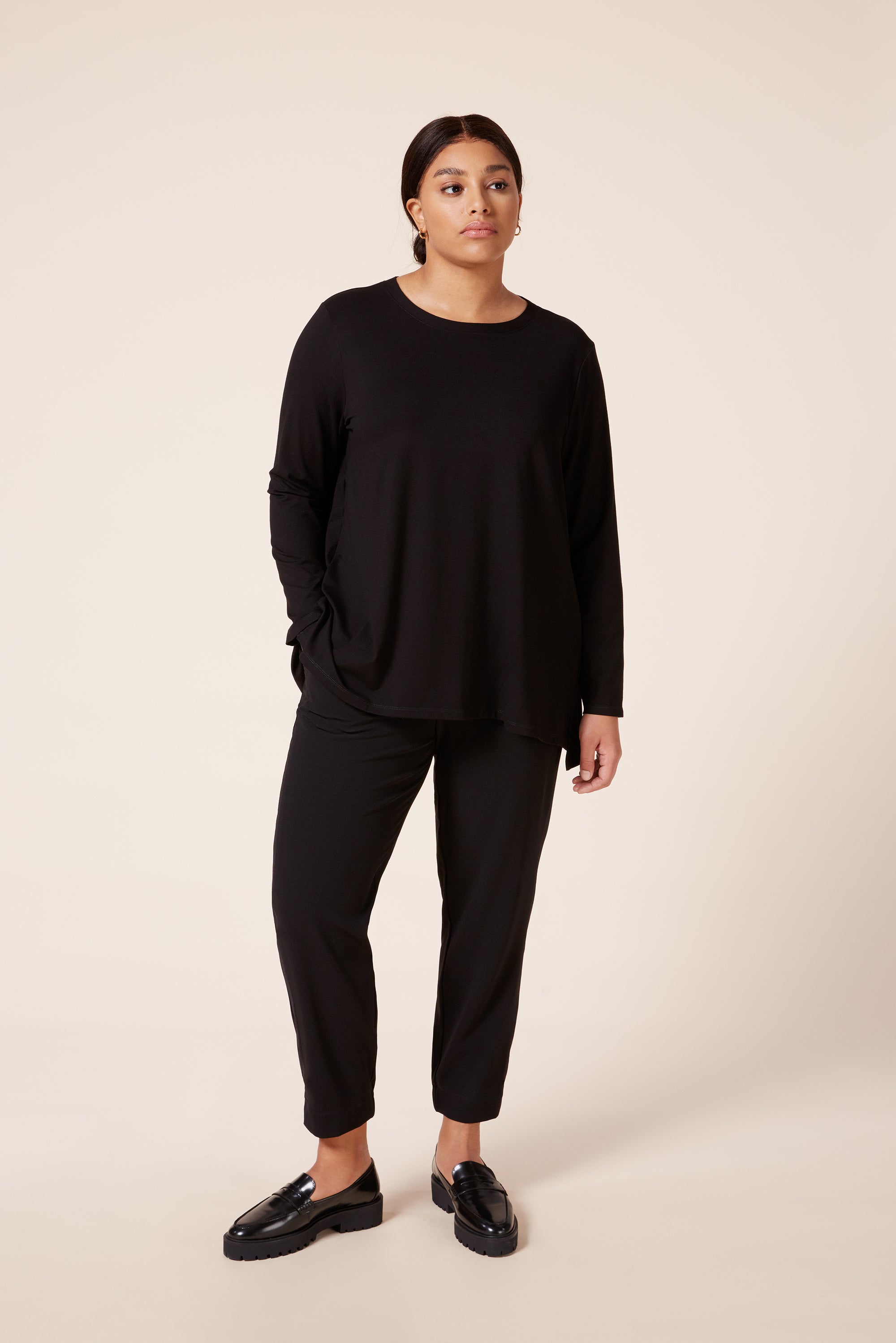 High-Waist Crease-Free Smart Plus Size Jogger with Pockets