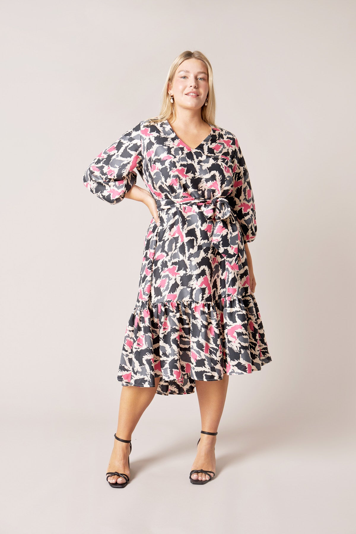 THE HOUR Art Print Silk Midi Dress plussize