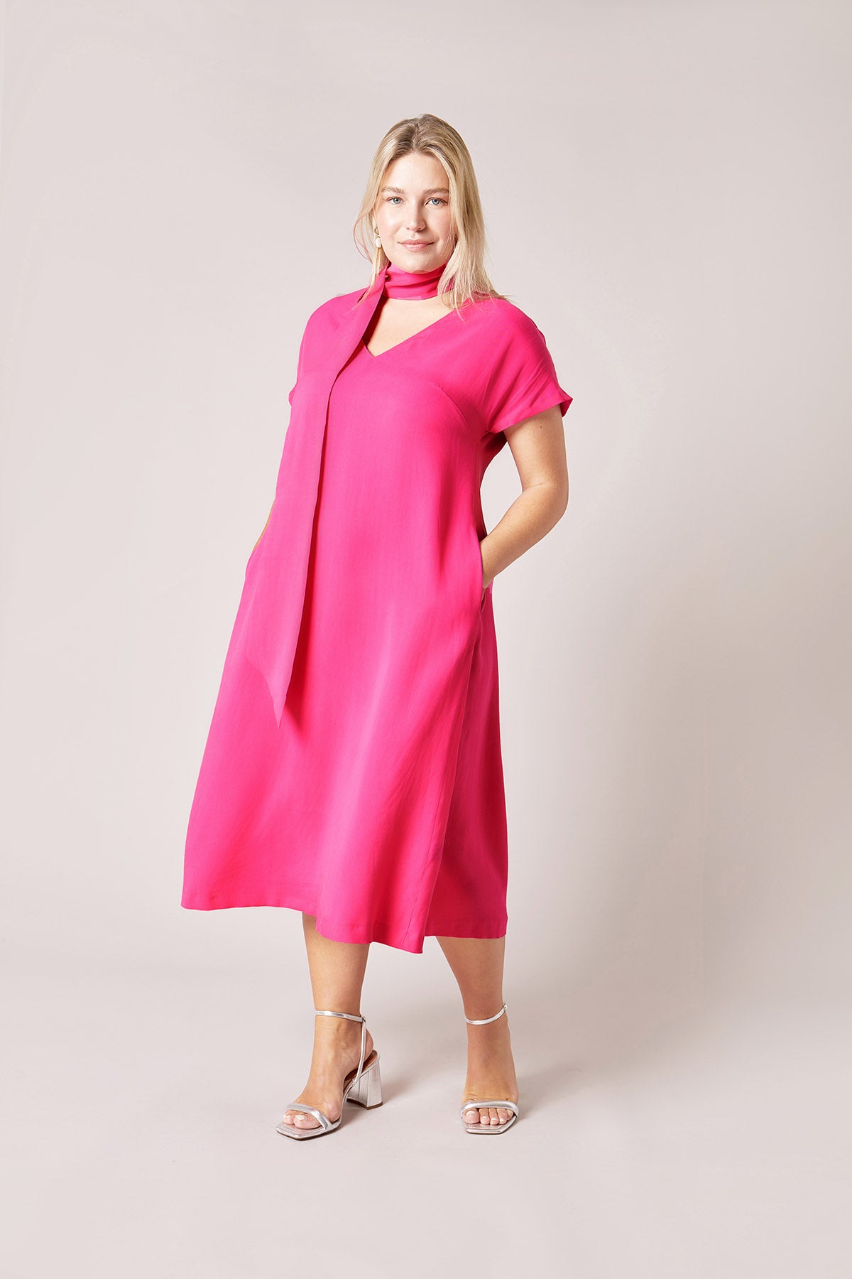THE HOUR Tencel Fuchsia Pink Plus size Dress
