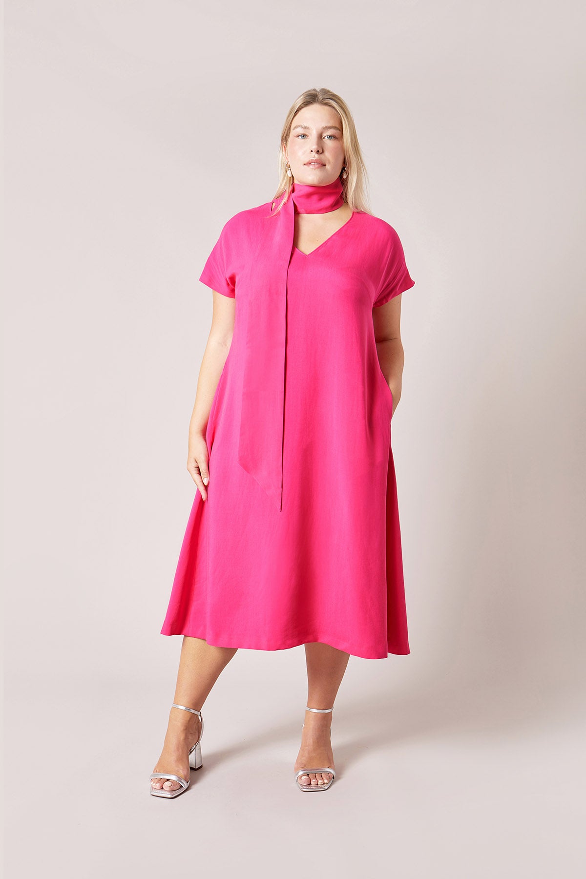 THE HOUR Tencel Fuchsia Pink Plus size Dress