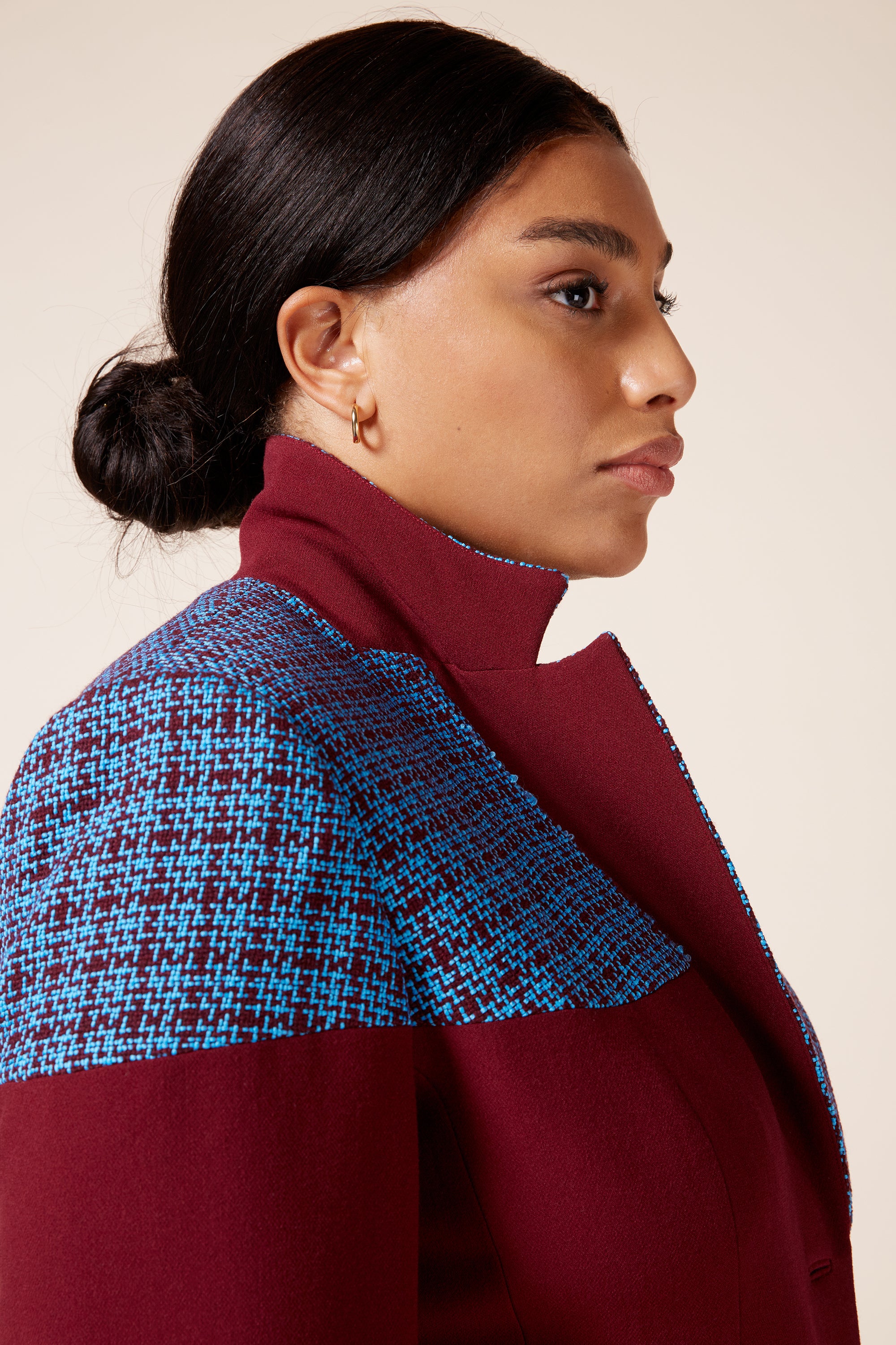 Two-tone-Burgundy-Plus-size-Blazer-THE-HOUR