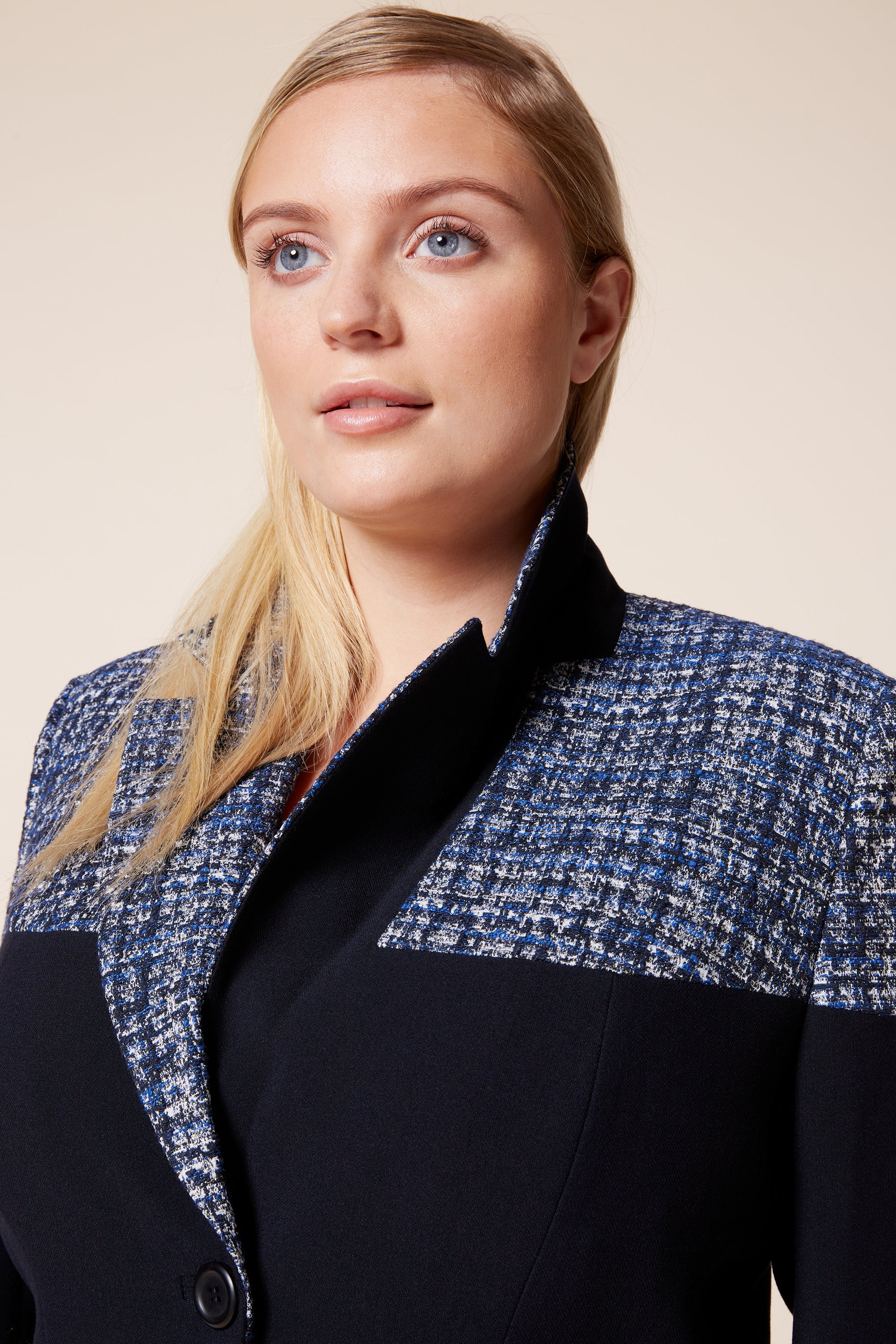 Contrasting Two-Tone Navy Fully Lined Plus size Blazer