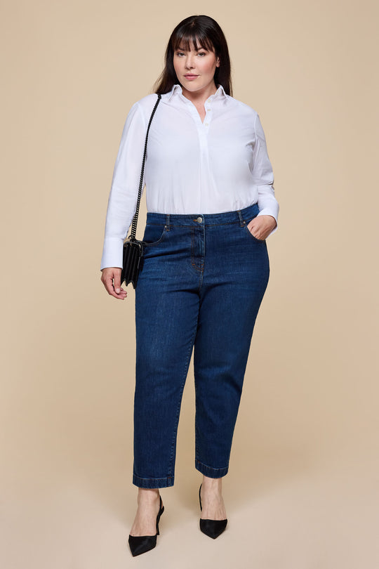 Tapered Leg Jeans – Dark Blue